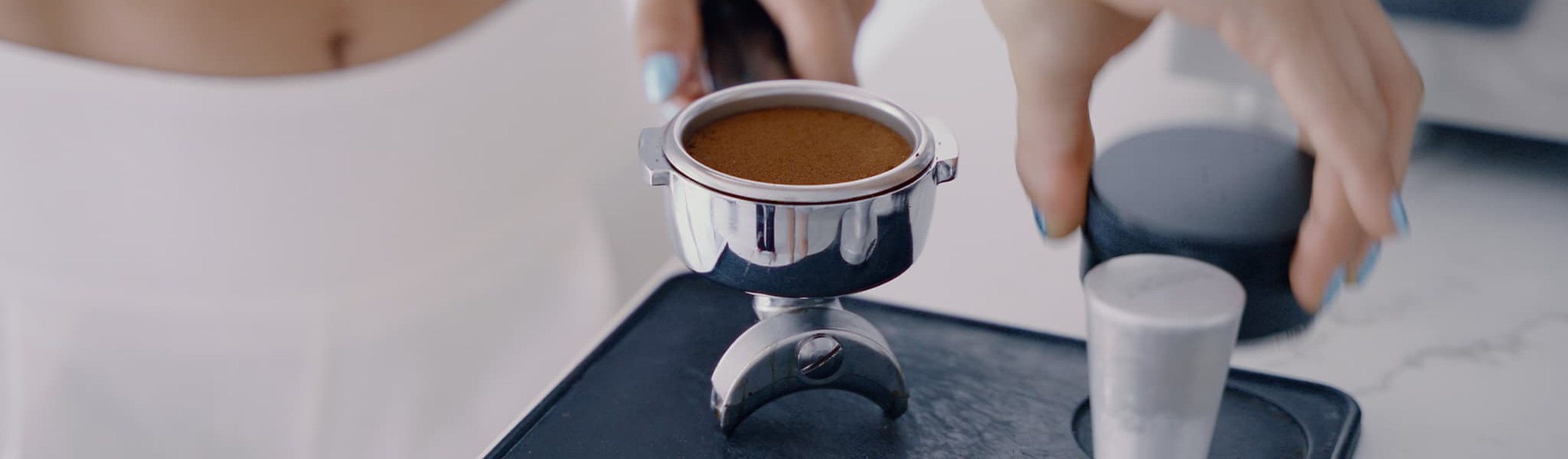 PID, presión y vapor: qué mirar en una cafetera espresso